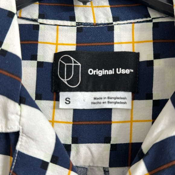 Checkered button up - Picture 2 of 3